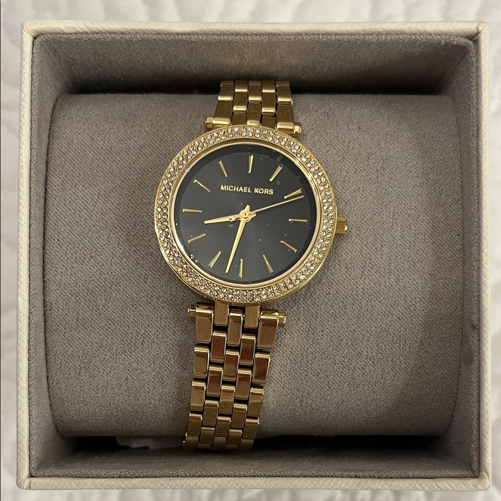 BRAND NEW! Michael Kors Women's Gold Watch with Black Dial